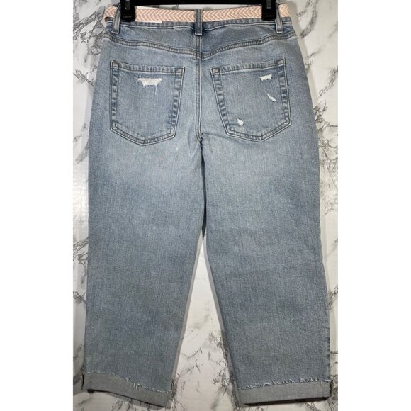 M Jeans by Maurices Womens Mid Rise 21" Straight Crop Jeans Size 4 Original Fit - Picture 2 of 5
